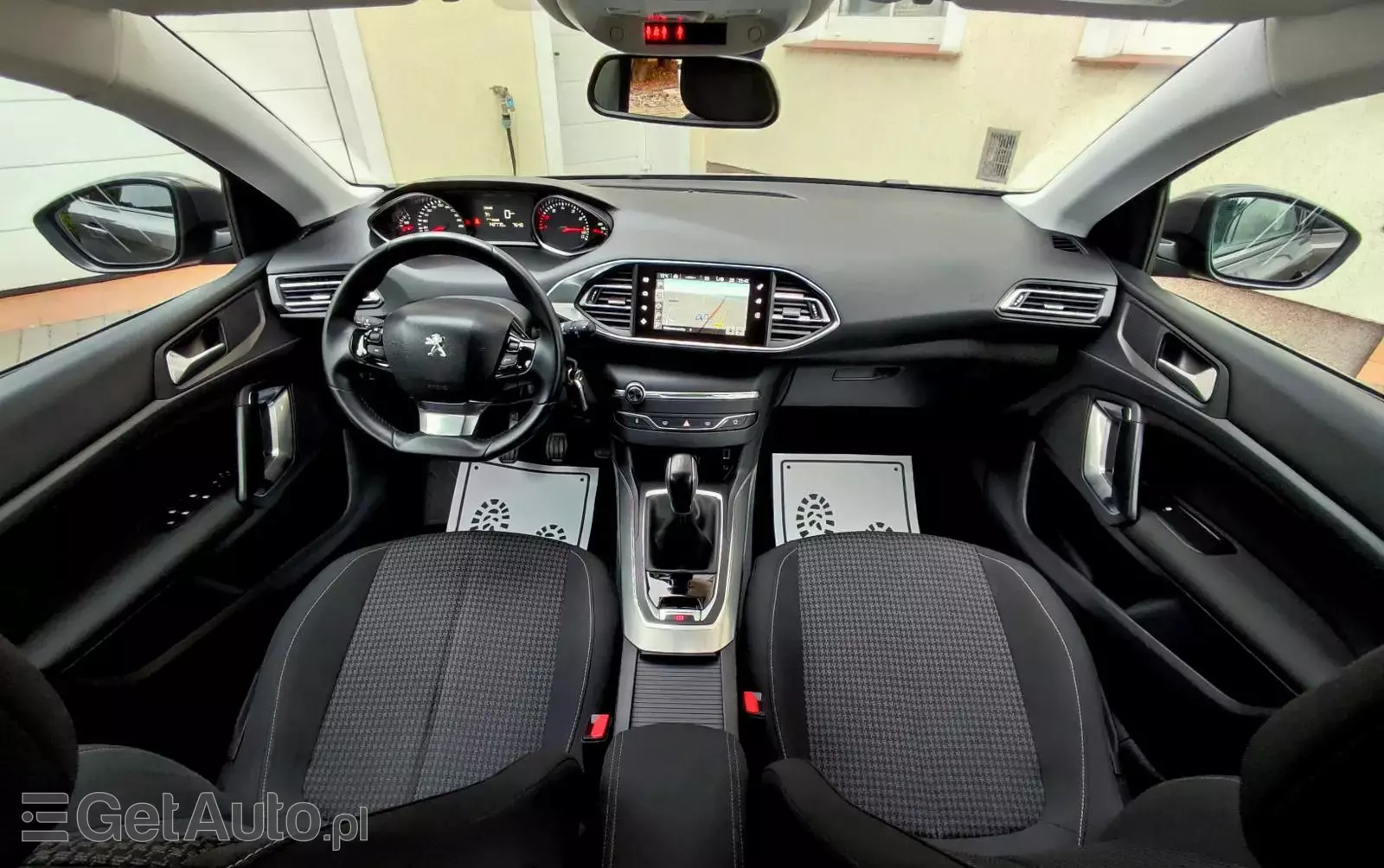 PEUGEOT 308 1.2 PureTech Allure S&S