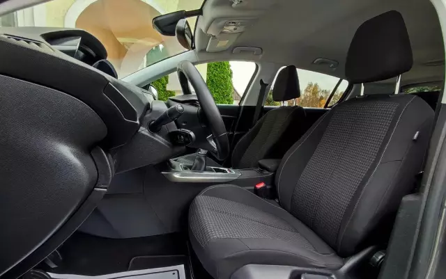 PEUGEOT 308 1.2 PureTech Allure S&S