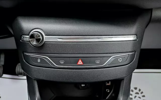 PEUGEOT 308 1.2 PureTech Allure S&S