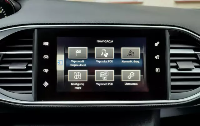 PEUGEOT 308 1.2 PureTech Allure S&S