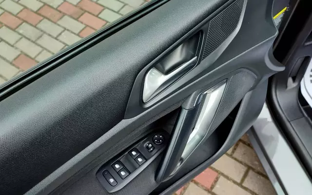 PEUGEOT 308 1.2 PureTech Allure S&S