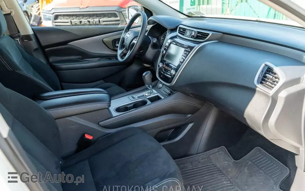 NISSAN Murano 