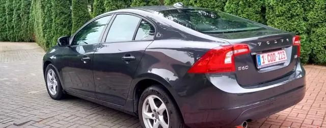 VOLVO S60 2.0 D3 (150 KM)