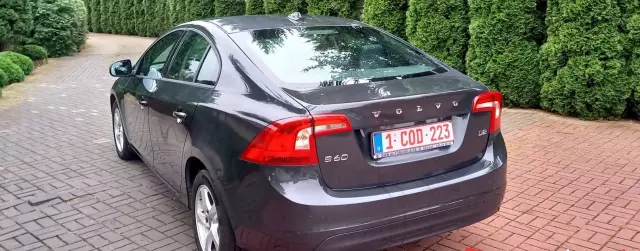 VOLVO S60 2.0 D3 (150 KM)