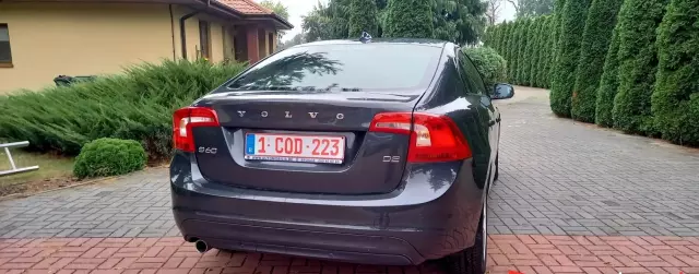 VOLVO S60 2.0 D3 (150 KM)