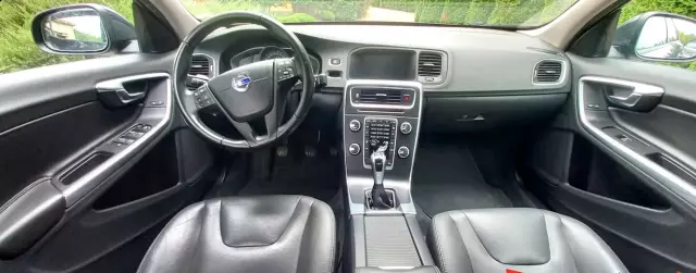 VOLVO S60 2.0 D3 (150 KM)