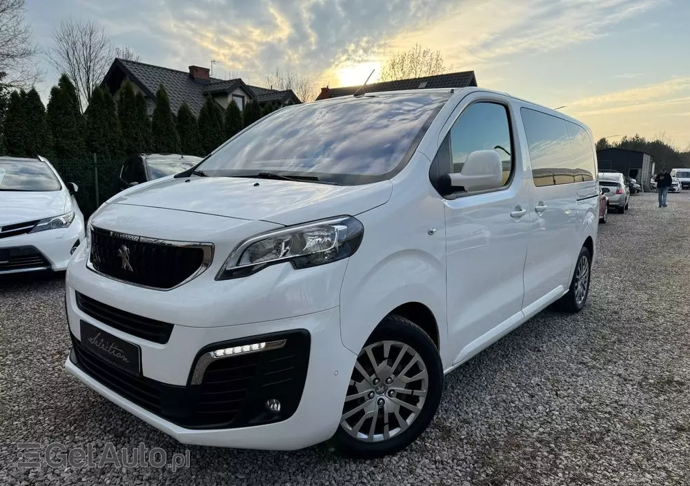 PEUGEOT Traveller 2.0 BlueHDi Standard Business Vip