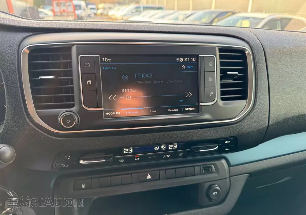 PEUGEOT Traveller 2.0 BlueHDi Standard Business Vip