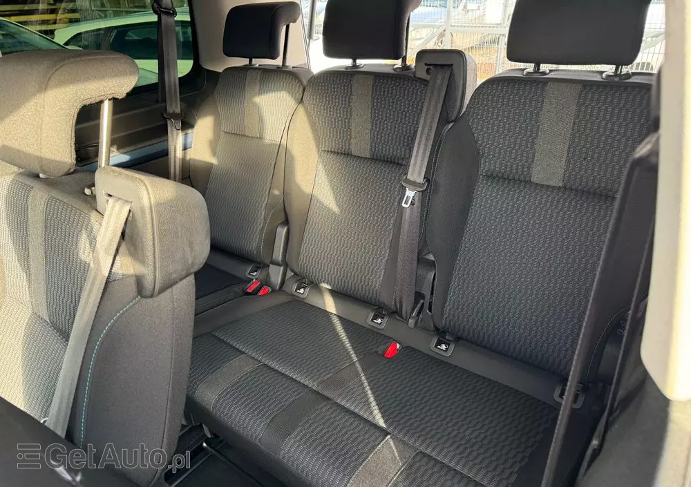 PEUGEOT Traveller 2.0 BlueHDi Standard Business Vip