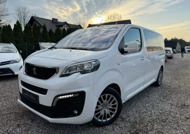 PEUGEOT Traveller 2.0 BlueHDi Standard Business Vip