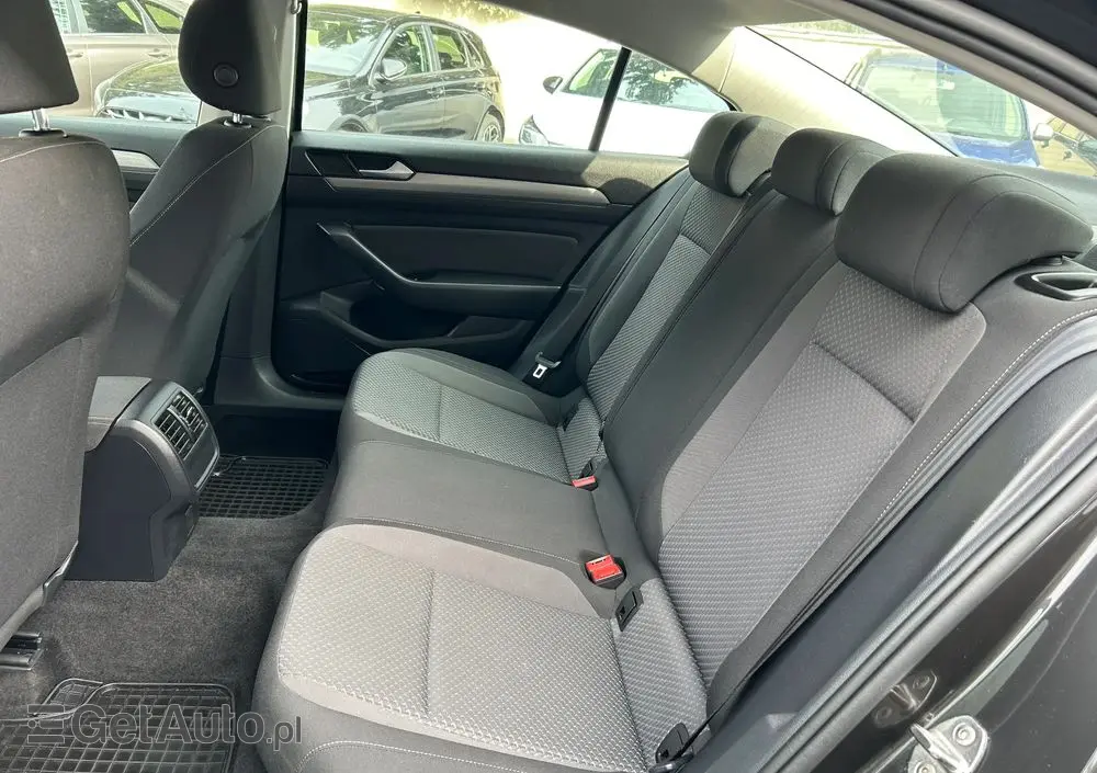 VOLKSWAGEN Passat 1.5 TSI EVO Comfortline