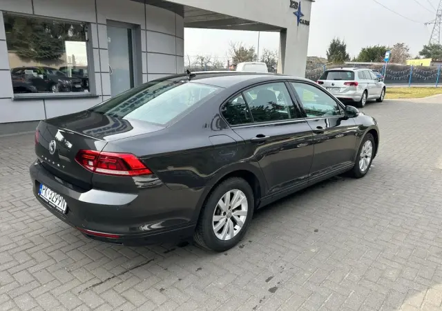 VOLKSWAGEN Passat 1.5 TSI EVO Comfortline