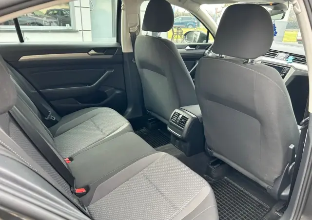 VOLKSWAGEN Passat 1.5 TSI EVO Comfortline