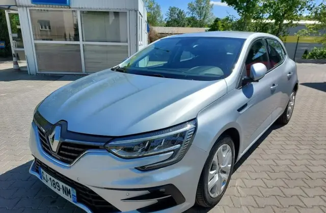 RENAULT Megane 