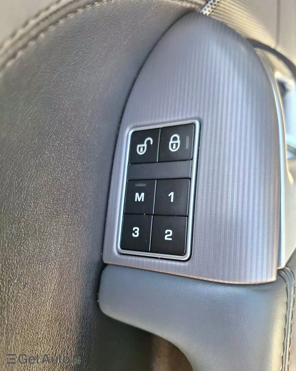 LAND ROVER Range Rover Sport S 3.0 SD V6 HSE