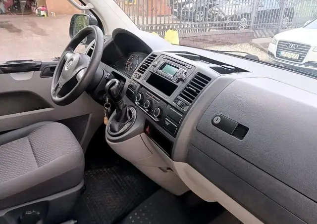 VOLKSWAGEN Transporter Multivan Lang DSG BMT Cup