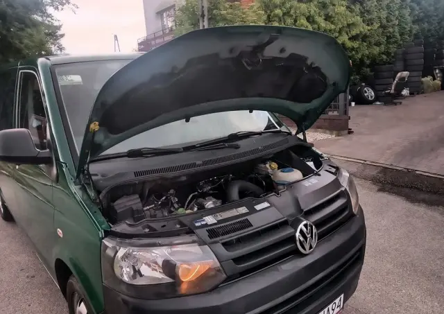 VOLKSWAGEN Transporter Multivan Lang DSG BMT Cup