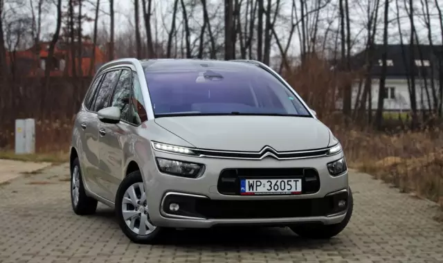 CITROËN C4 Grand Picasso E-HDi 115 ETG6 Business Class