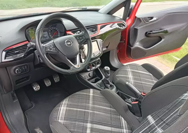 OPEL Corsa 1.4 Cosmo