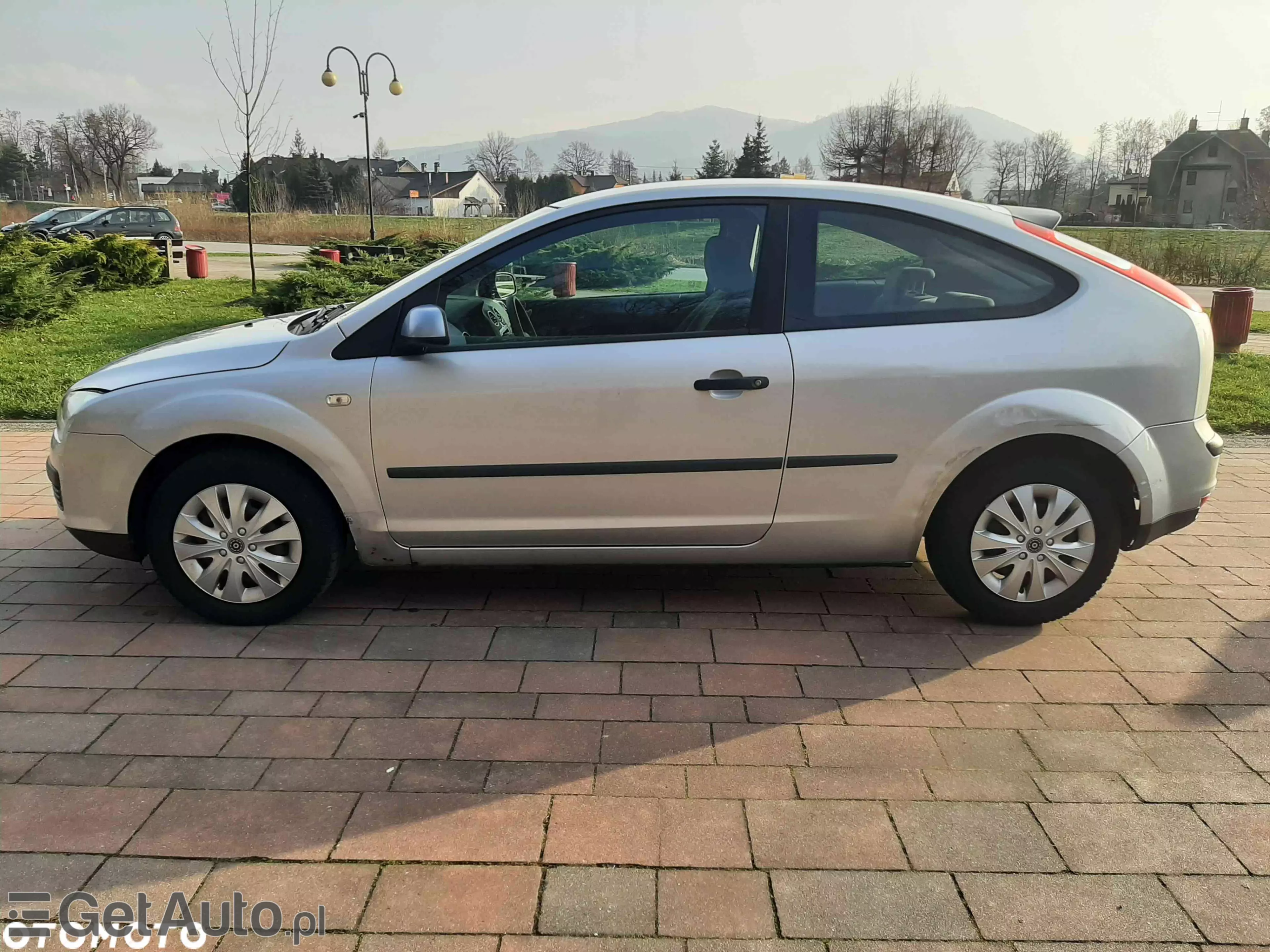 FORD Focus 1.4 16V Ambiente