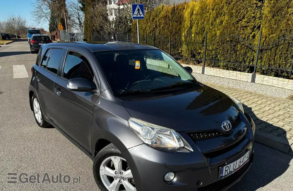 TOYOTA Urban Cruiser 