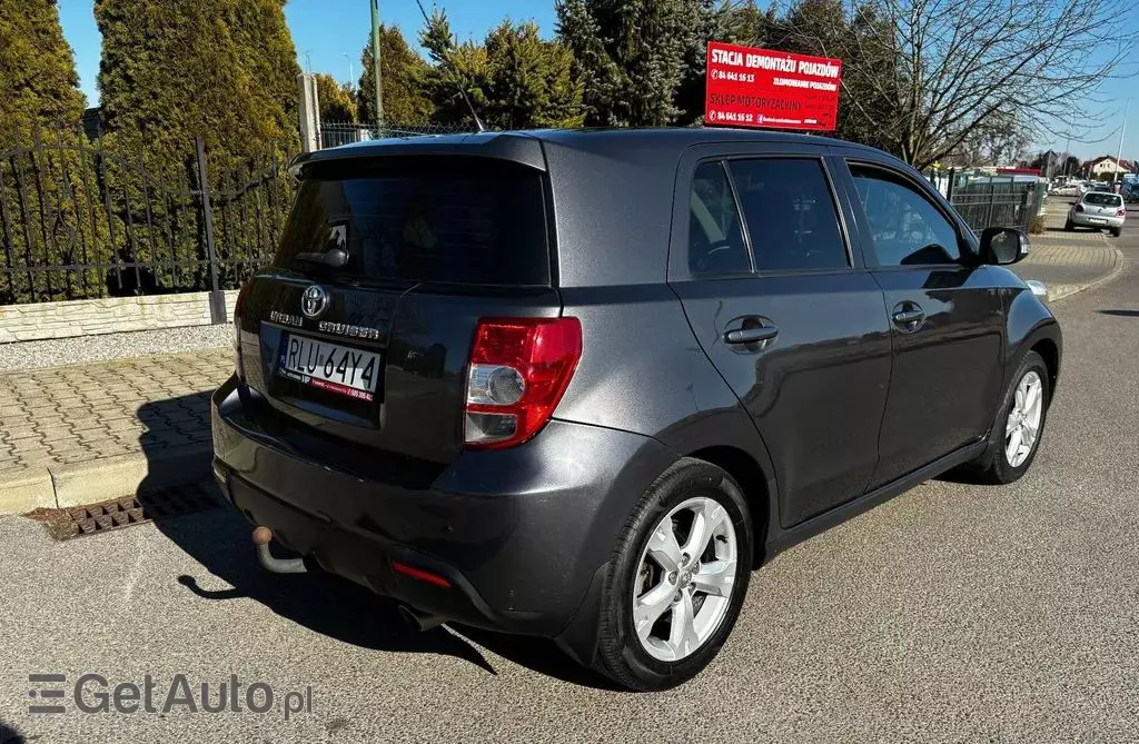 TOYOTA Urban Cruiser 