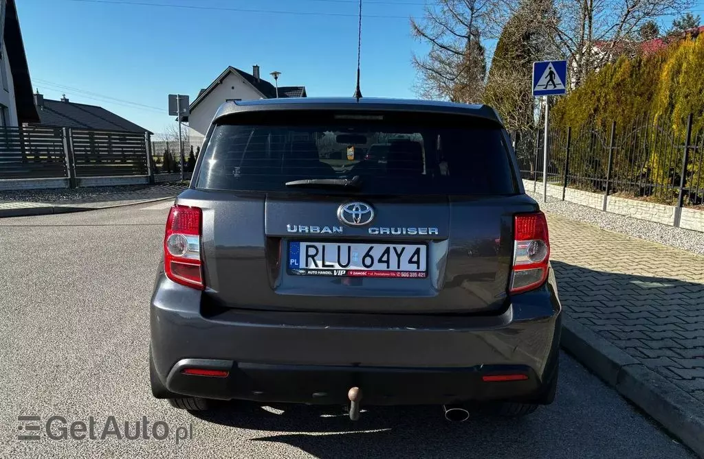 TOYOTA Urban Cruiser 