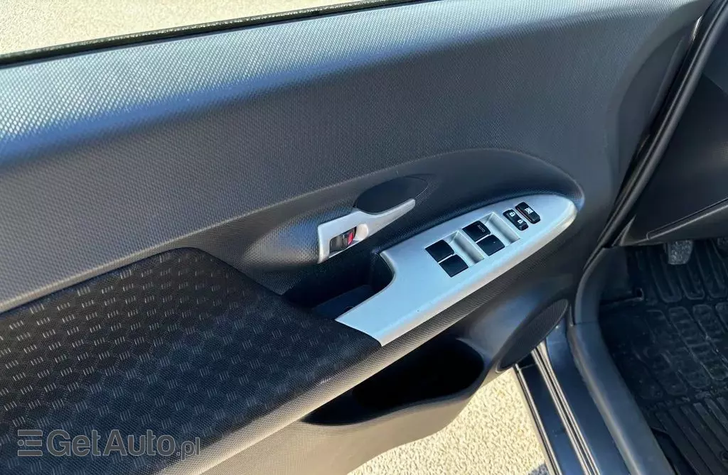 TOYOTA Urban Cruiser 