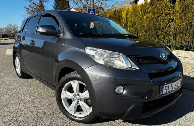 TOYOTA Urban Cruiser 