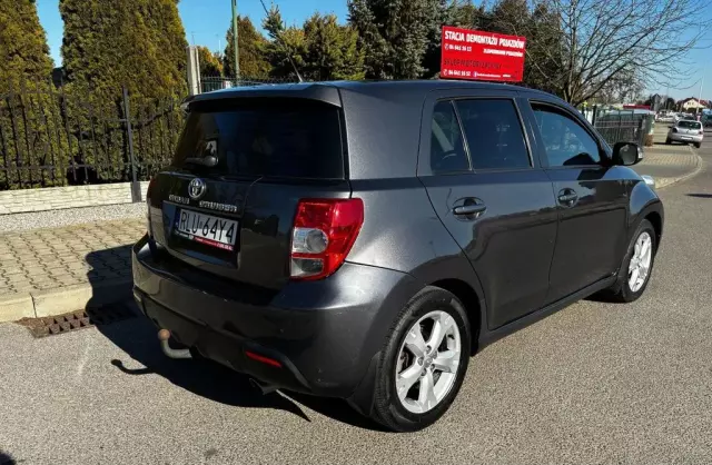 TOYOTA Urban Cruiser 