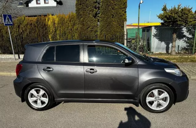 TOYOTA Urban Cruiser 