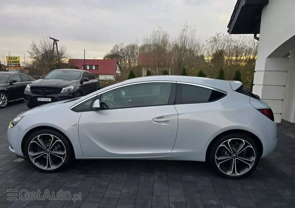 OPEL Astra GTC 1.4 Turbo