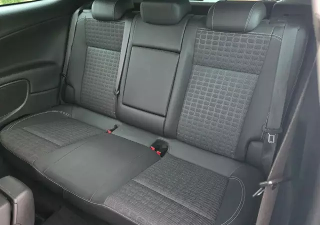 OPEL Astra GTC 1.4 Turbo