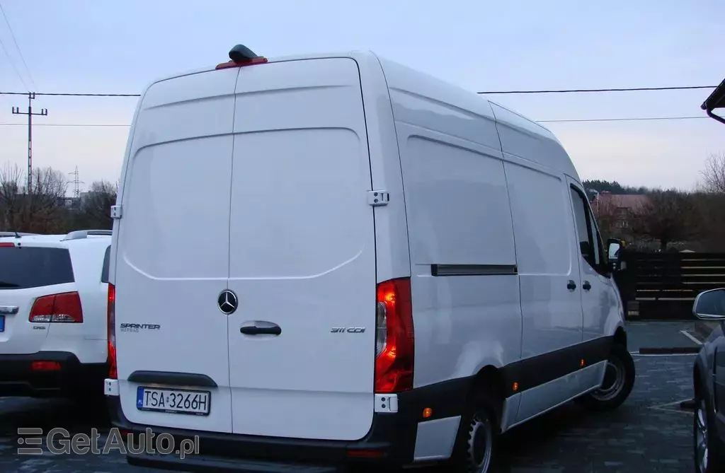 MERCEDES-BENZ Sprinter 