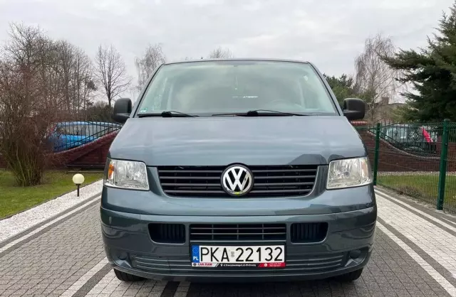 VOLKSWAGEN TRANSPORTER 