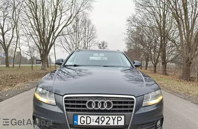 AUDI A4 