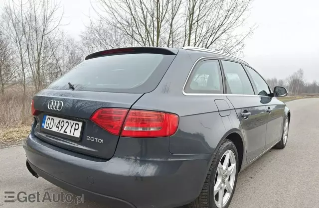 AUDI A4 