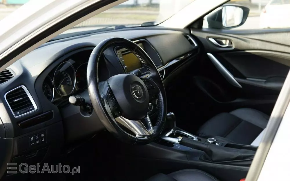 MAZDA 6 2.5 Skypassion I-ELoop