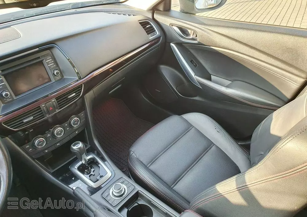 MAZDA 6 2.5 Skypassion I-ELoop