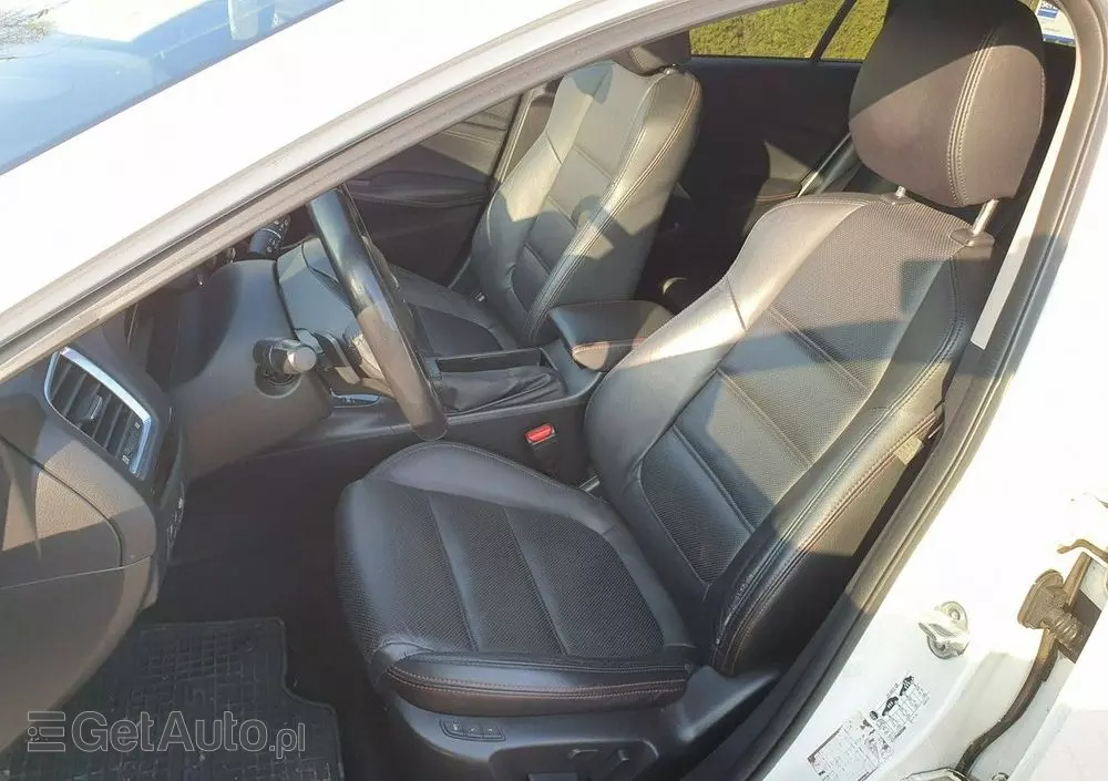 MAZDA 6 2.5 Skypassion I-ELoop