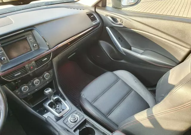 MAZDA 6 2.5 Skypassion I-ELoop