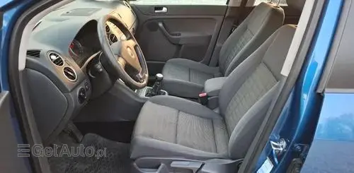 VOLKSWAGEN Golf Plus 