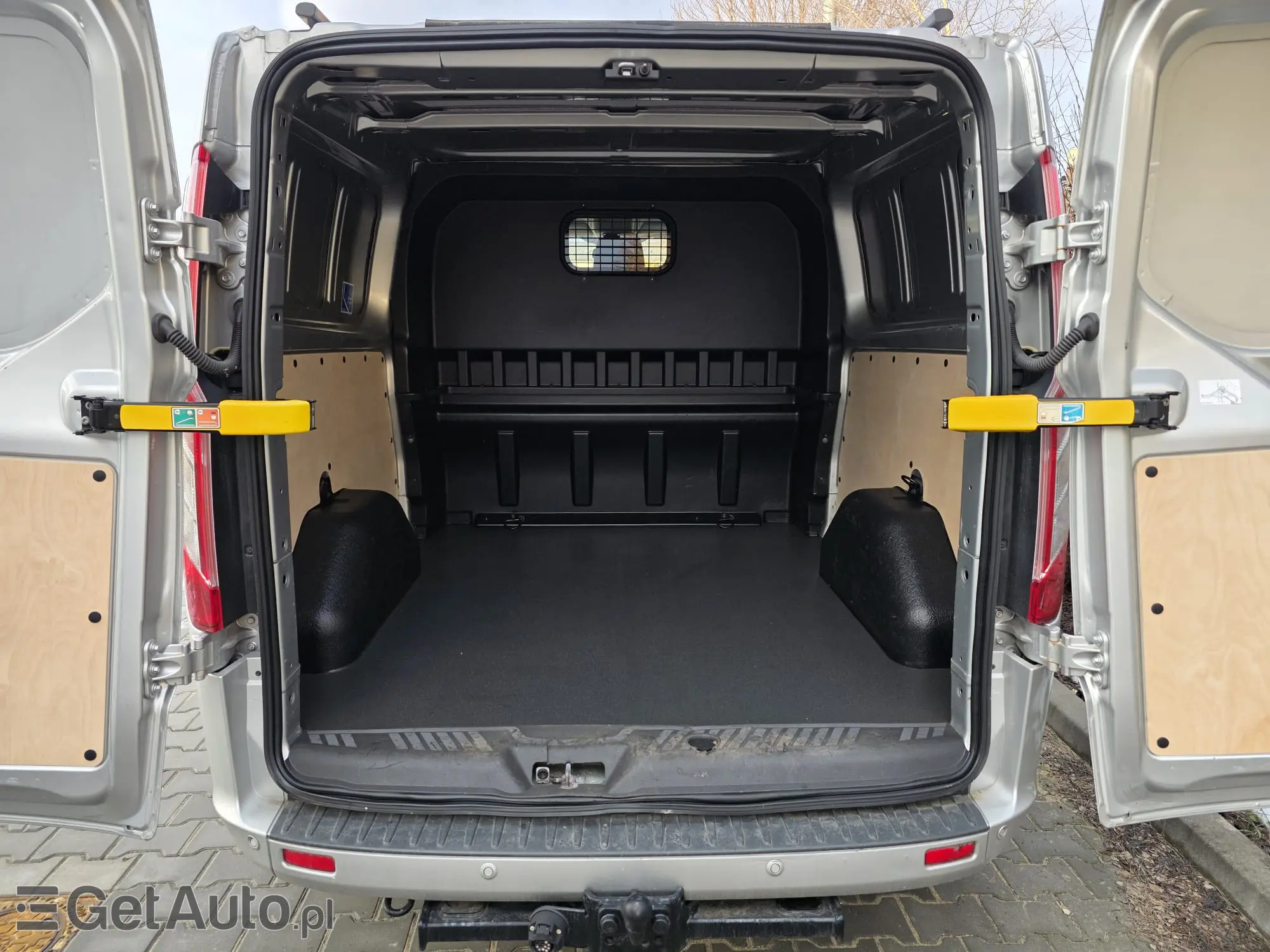 FORD TRANSIT CUSTOM 170 KM M6 Limited DCiV 290 L2 5 osobowy Brygadowy Krajowy I Właściciel Serwisowany Drzwi przesuwne z dwóch stron 