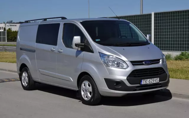 FORD TRANSIT CUSTOM 170 KM M6 Limited DCiV 290 L2 5 osobowy Brygadowy Krajowy I Właściciel Serwisowany Drzwi przesuwne z dwóch stron 