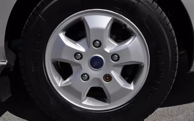 FORD TRANSIT CUSTOM 170 KM M6 Limited DCiV 290 L2 5 osobowy Brygadowy Krajowy I Właściciel Serwisowany Drzwi przesuwne z dwóch stron 