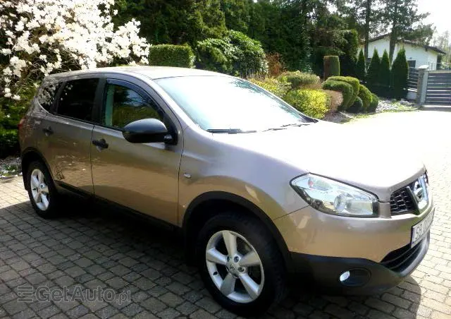 NISSAN Qashqai+2 2.0 Tekna Premium