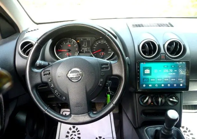 NISSAN Qashqai+2 2.0 Tekna Premium