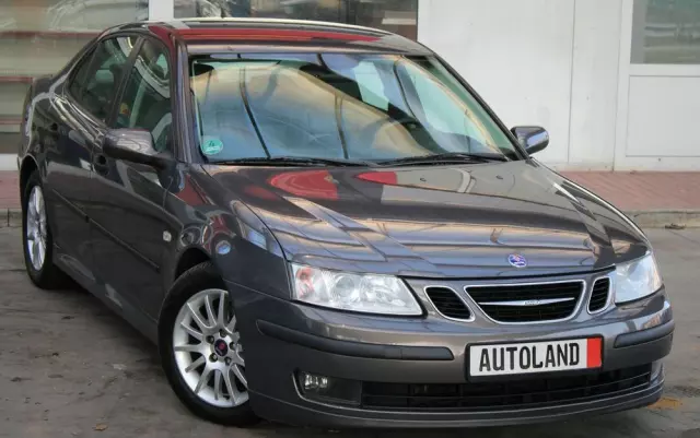 SAAB 9-3 