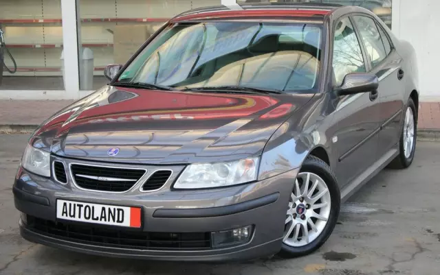 SAAB 9-3 