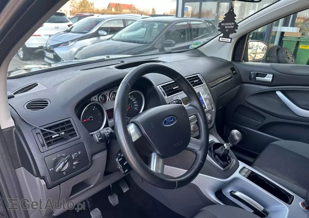 FORD Kuga 2.0 TDCi 2x4 Champions Edition